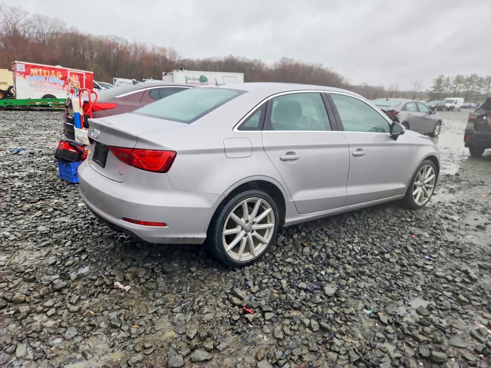 Продаж на аукціоні авто 2015 Audi A3, vin: WAUCJGFF0F1043994, номер лоту: 46268796