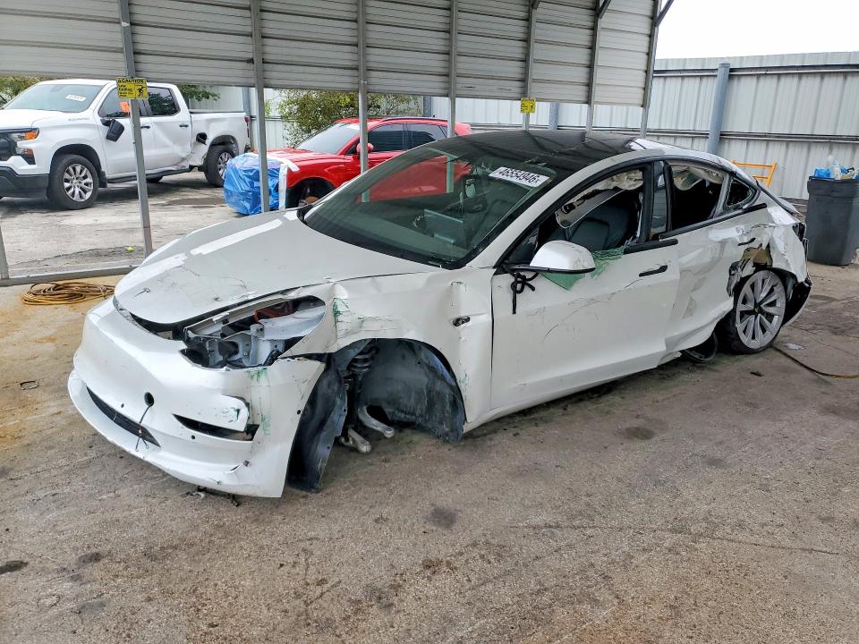 Продажа на аукционе авто 2022 Tesla Model 3, vin: 5YJ3E1EA6NF242550, номер лота: 46554946