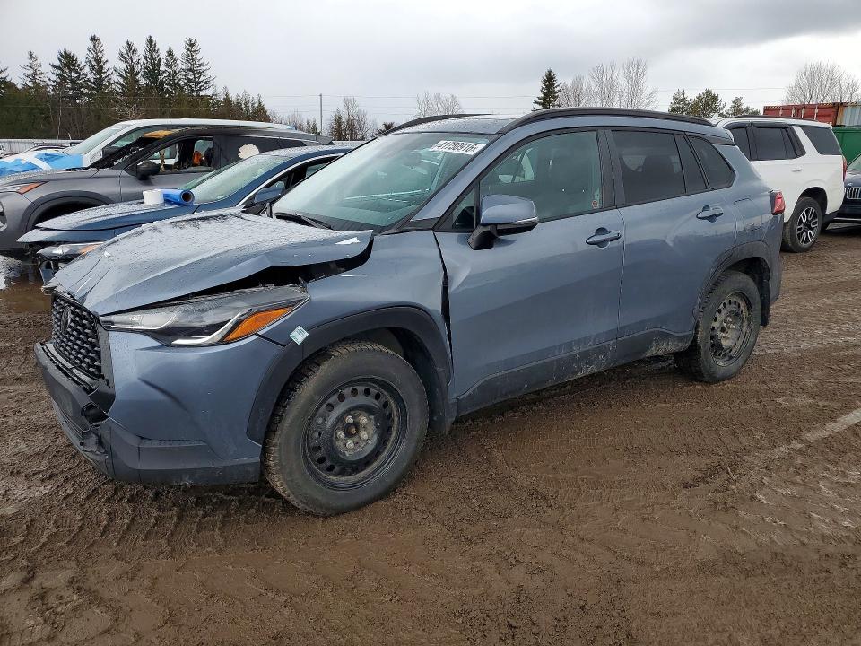 Продажа на аукционе авто 2022 Toyota Corolla Cross, vin: 7MUBAABG3NV002759, номер лота: 41750916