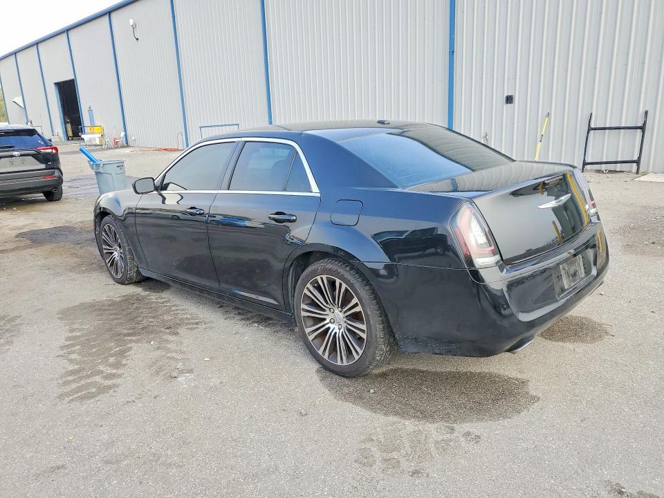 Продажа на аукционе авто 2014 Chrysler 300, vin: 2C3CCABT0EH138646, номер лота: 79018275