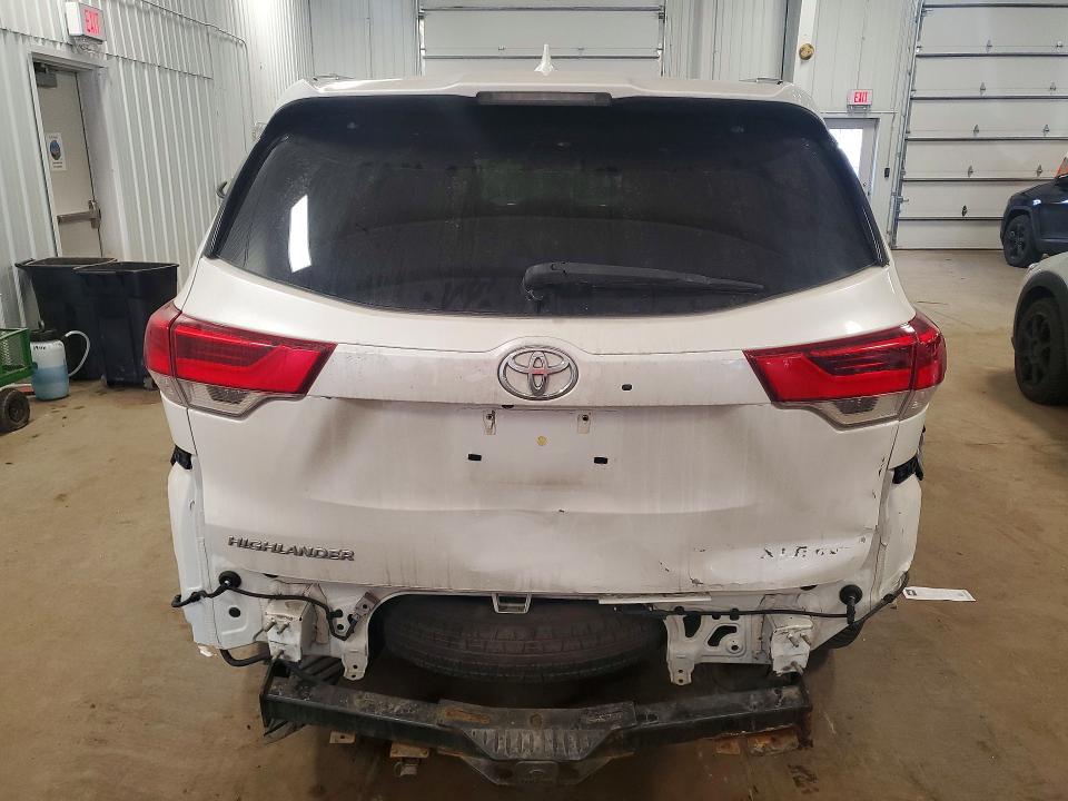 Aukcja sprzedaży 2019 Toyota Highlander, vin: 5TDJZRFH2KS562736, numer aukcji: 79665985