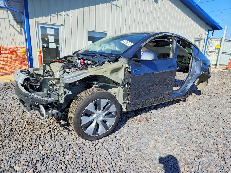 Auction sale of the 2022 Tesla Model Y, vin: 7SAYGDEE1NA015609, lot number: 45565766