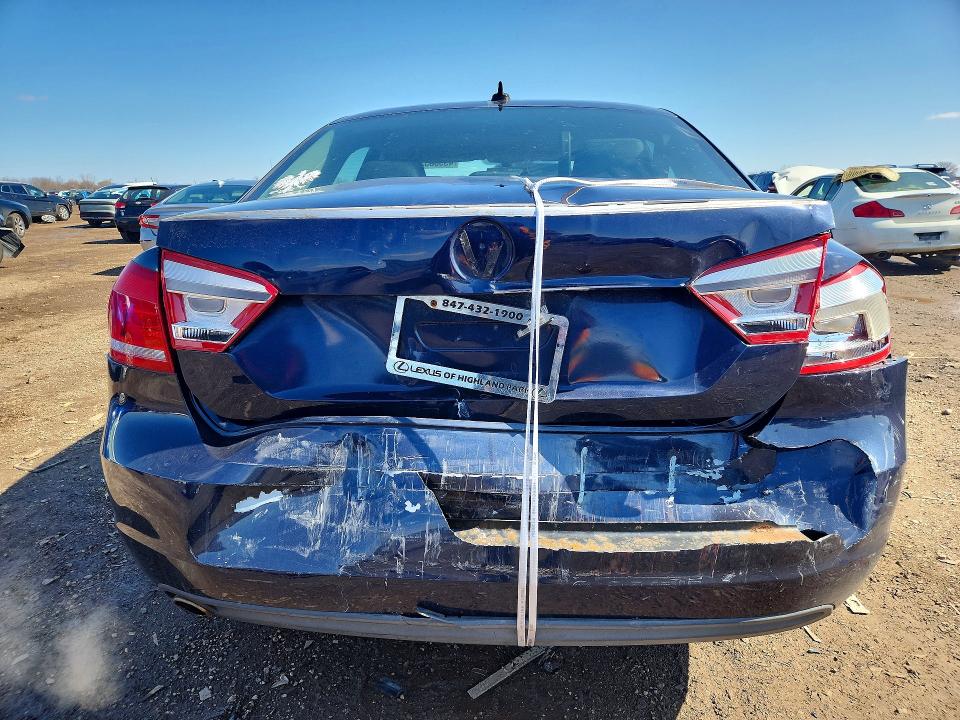 Продажа на аукционе авто 2013 Volkswagen Passat, vin: 1VWBH7A38DC136591, номер лота: 45588536