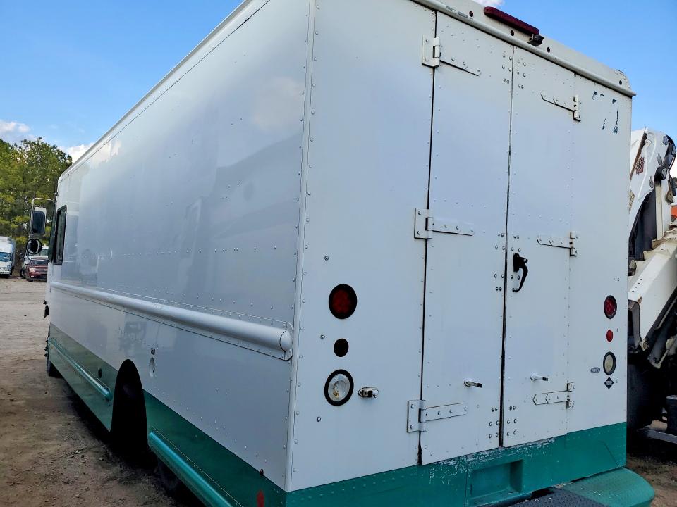 Продажа на аукционе авто 2016 Freigliner Mt45 Chassis, vin: 4UZAC2DV7GCHP5965, номер лота: 48873776