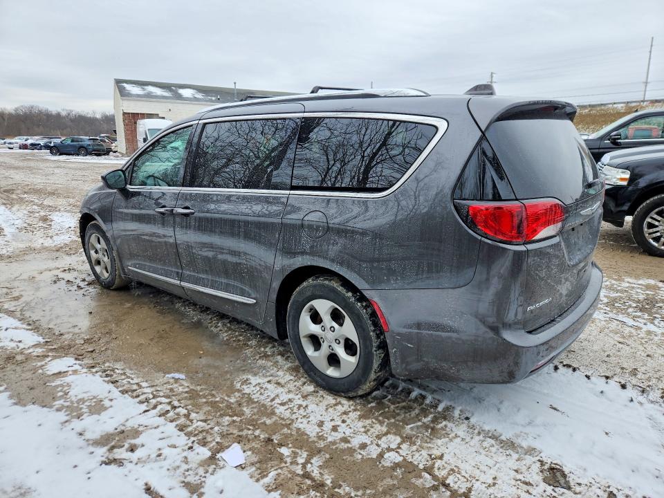 2017 Chrysler Pacifica მანქანა იყიდება აუქციონზე, vin: 2C4RC1EG1HR727322, აუქციონის ნომერი: 46616966