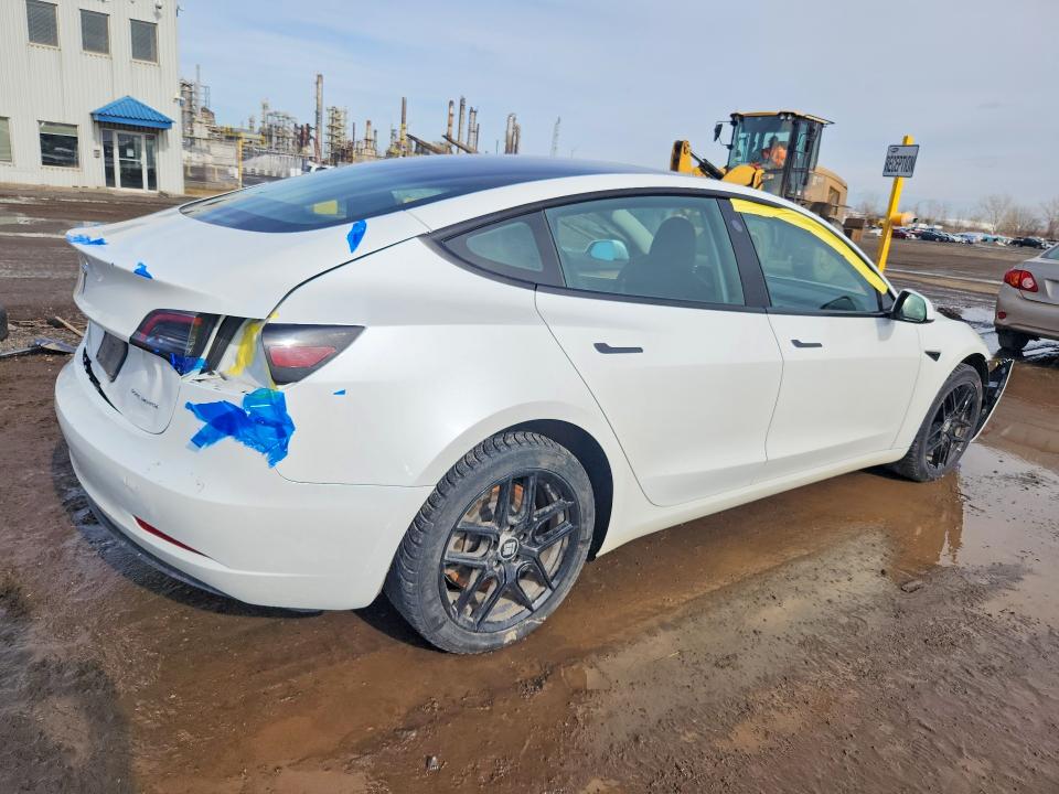 Продажа на аукционе авто 2023 Tesla Model 3, vin: LRW3E1EB9PC875551, номер лота: 79991785