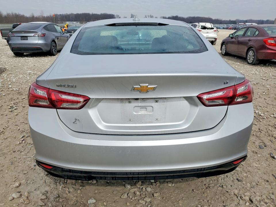 46512246 :رقم المزاد ، 1G1ZD5STXMF074117 vin ، 2021 Chevrolet Malibu مزاد بيع