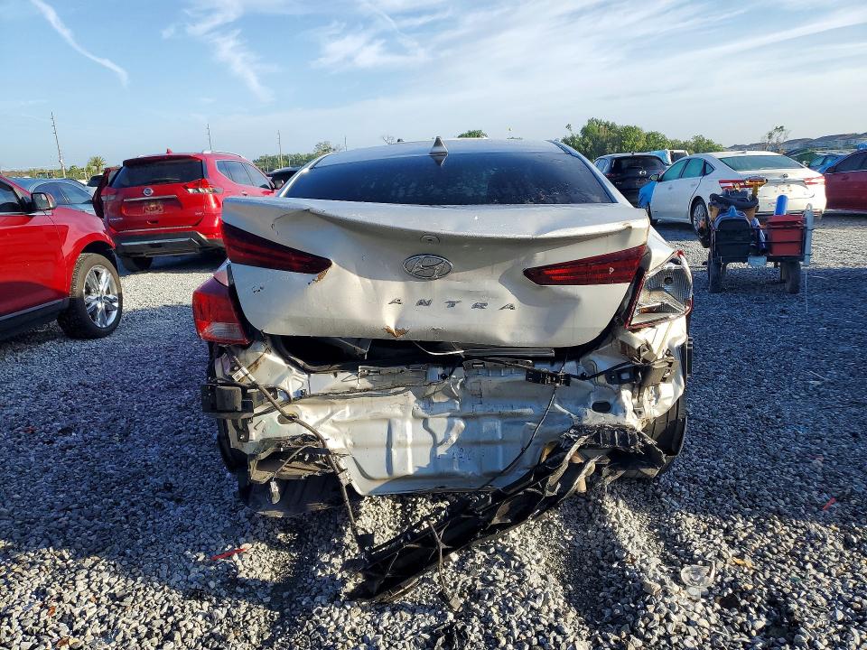 2019 Hyundai Elantra მანქანა იყიდება აუქციონზე, vin: 5NPD84LFXKH477140, აუქციონის ნომერი: 48154306