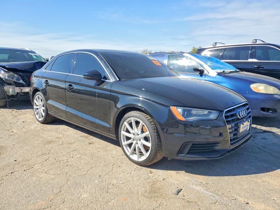 Продажа на аукционе авто 2015 Audi A3, vin: WAUEFGFF5F1143177, номер лота: 46510056