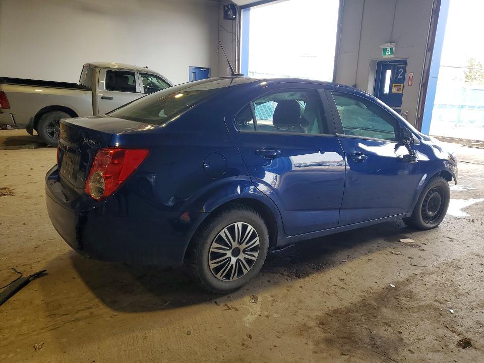 2013 Chevrolet Sonic მანქანა იყიდება აუქციონზე, vin: 1G1JA5EH6D4182999, აუქციონის ნომერი: 45923676