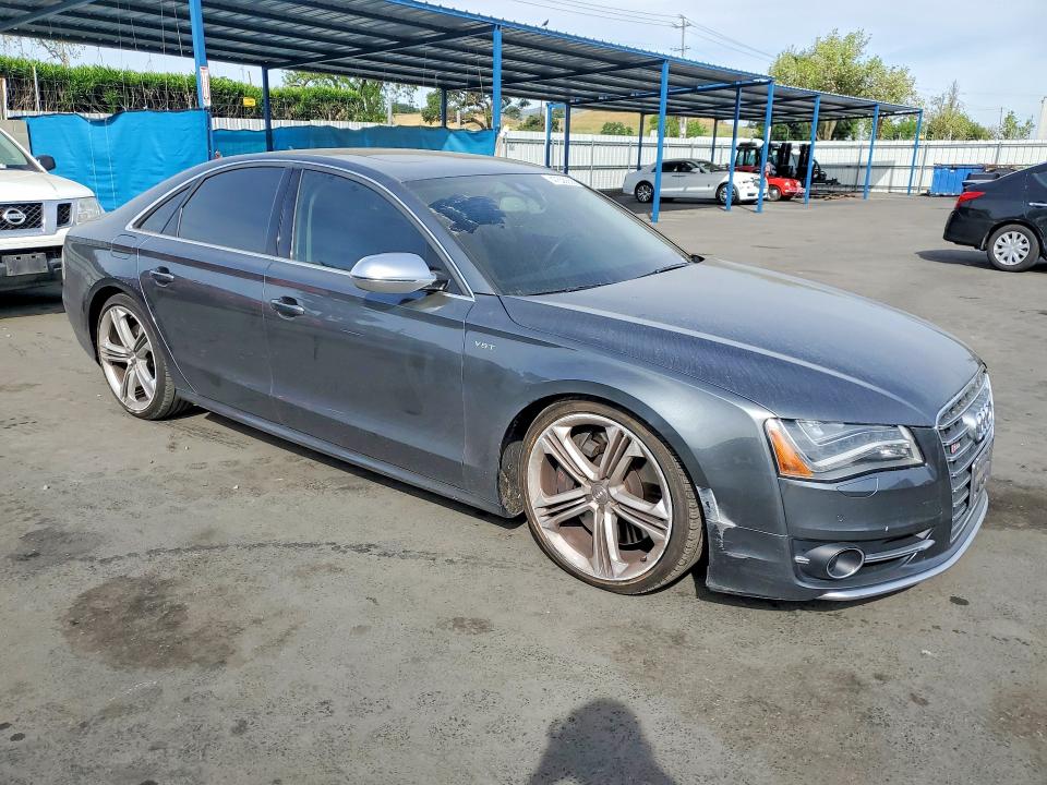 Продажа на аукционе авто 2013 Audi S8, vin: WAUD2AFD0DN027409, номер лота: 47636656