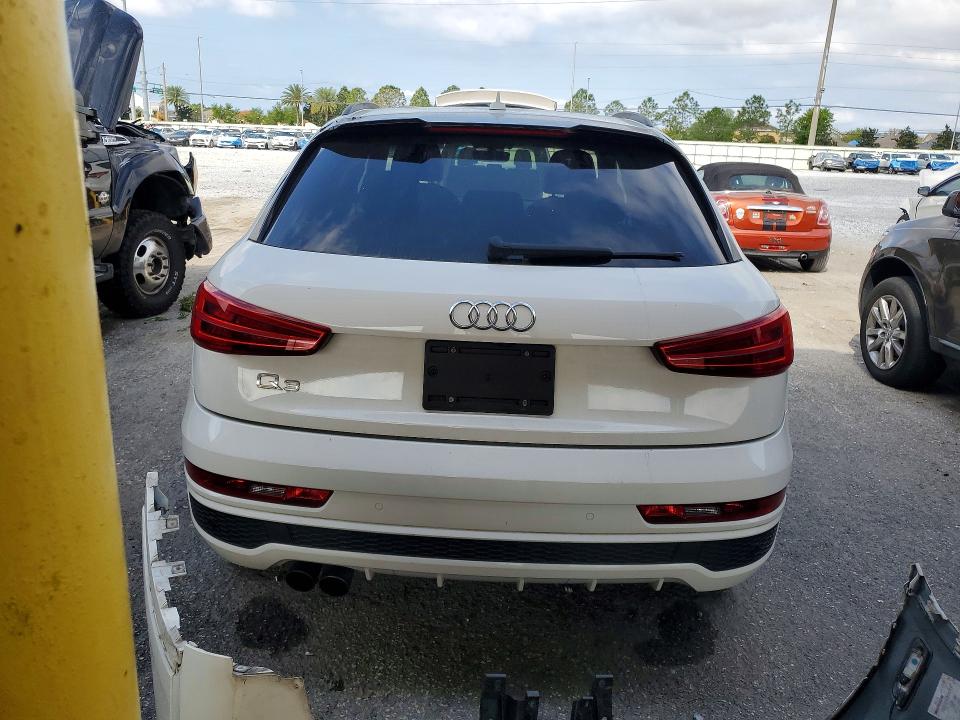 2018 Audi Q3 მანქანა იყიდება აუქციონზე, vin: WA1HCCFS4JR030016, აუქციონის ნომერი: 47272696