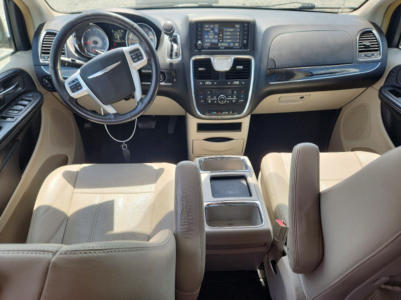 2016 Chrysler Town & Country მანქანა იყიდება აუქციონზე, vin: 2C4RC1CG0GR255583, აუქციონის ნომერი: 48355056