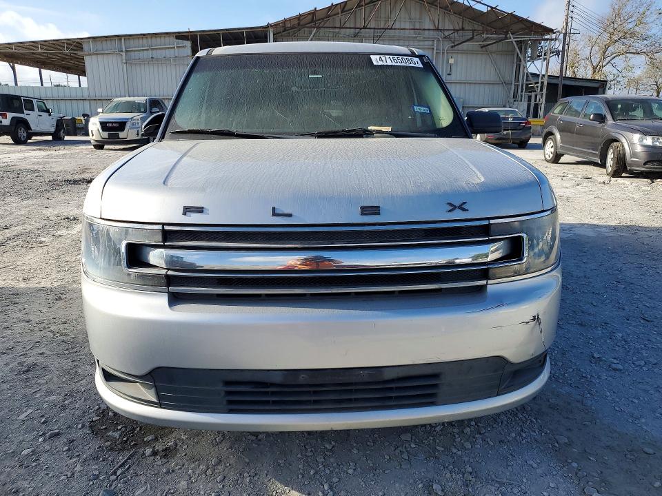 47165086 :رقم المزاد ، 2FMGK5B83GBA06632 vin ، 2016 Ford Flex مزاد بيع