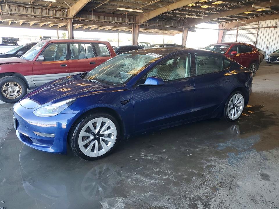 Продаж на аукціоні авто 2023 Tesla Model 3, vin: 5YJ3E1EA0PF449955, номер лоту: 47229836