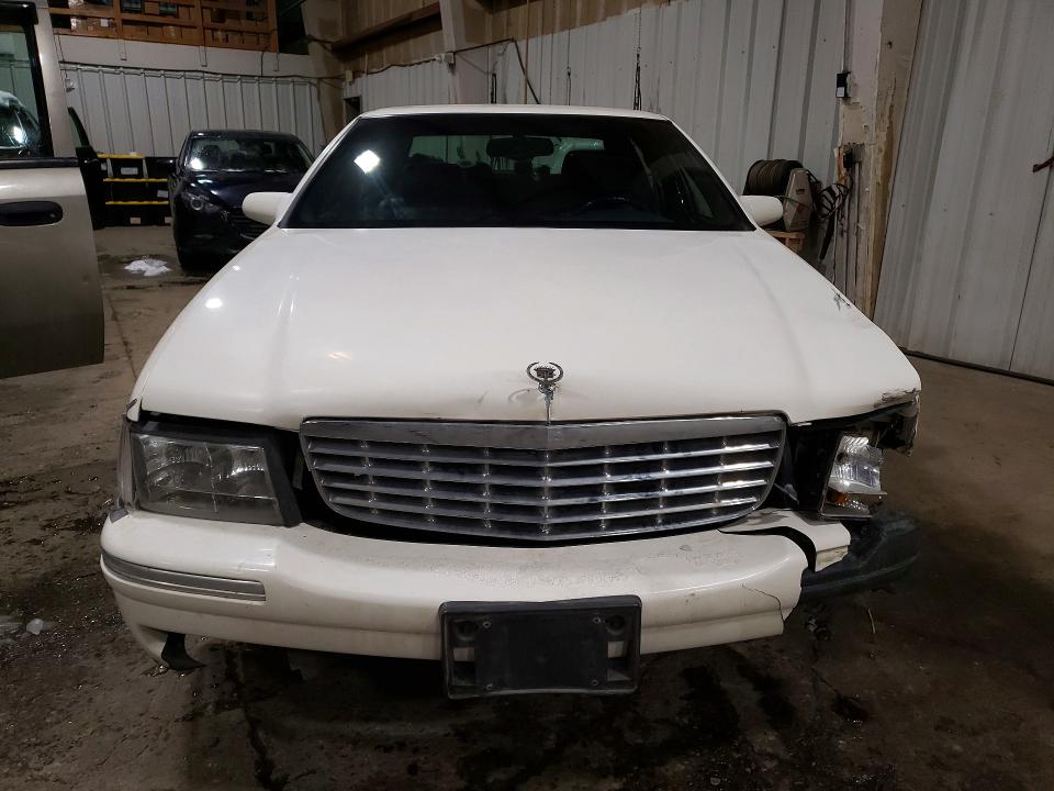 41994626 :رقم المزاد ، 1G6KD54Y8WU775421 vin ، 1998 Cadillac Deville مزاد بيع