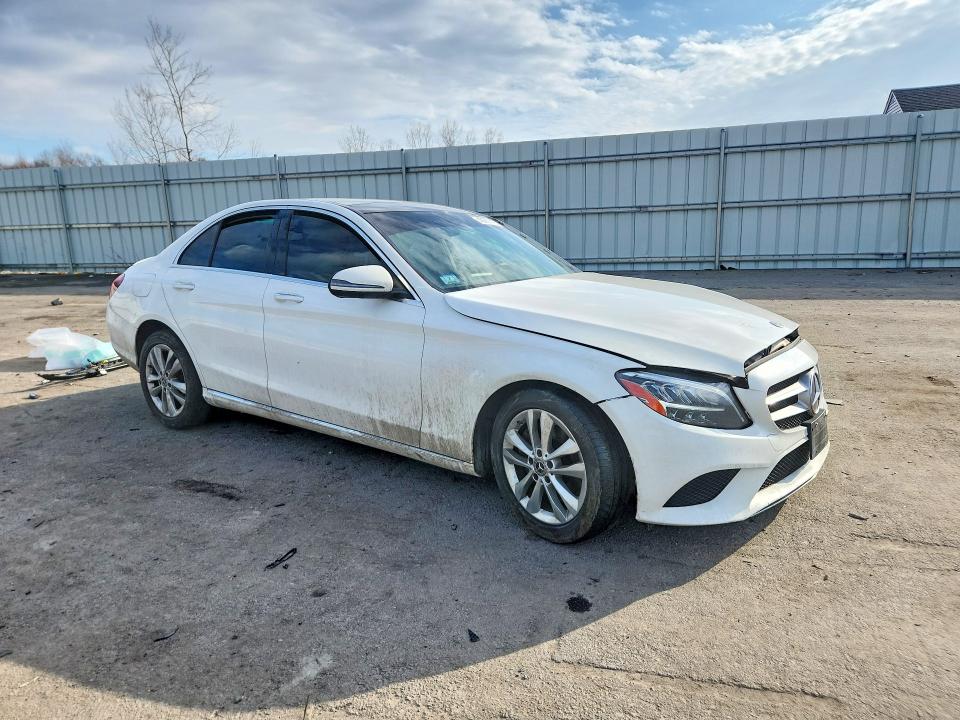 45687476 :رقم المزاد ، 55SWF8EB0KU286761 vin ، 2019 Mercedes-benz C مزاد بيع