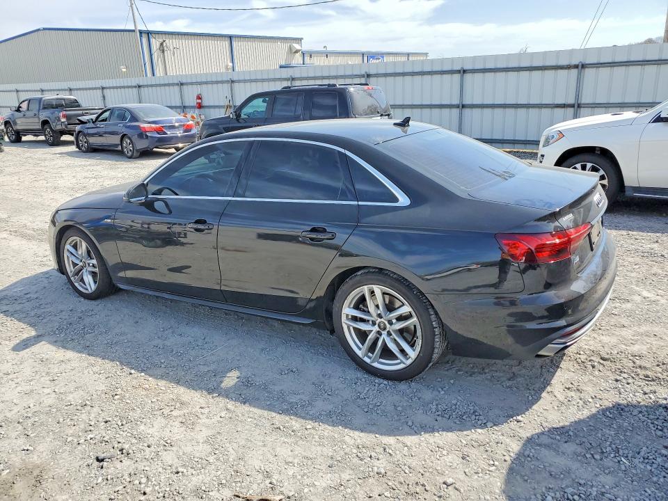 Aukcja sprzedaży 2022 Audi A4, vin: WAUEAAF43NN014212, numer aukcji: 46704566