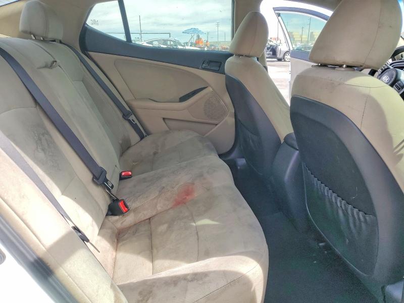 2015 Kia Optima მანქანა იყიდება აუქციონზე, vin: KNAGM4A72F5664573, აუქციონის ნომერი: 46224766