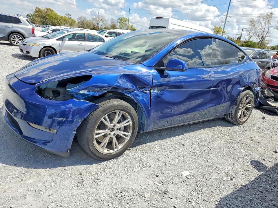 Продажа на аукционе авто 2024 Tesla D, vin: 7SAYGAEE9RF981374, номер лота: 79606075