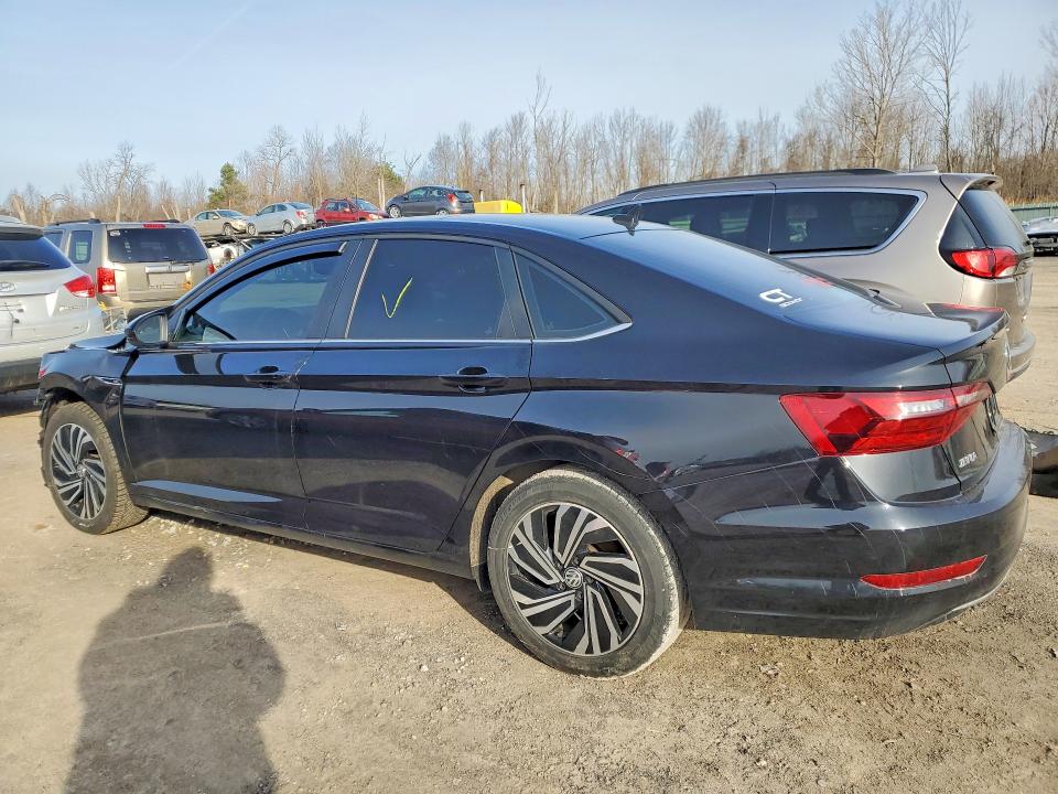 47056916 :رقم المزاد ، 3VWE57BU8MM013322 vin ، 2021 Volkswagen Jetta مزاد بيع