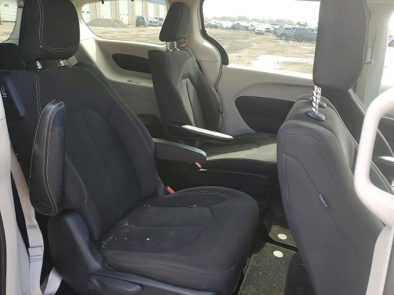 47223876 :رقم المزاد ، 2C4RC1CG8LR279088 vin ، 2020 Chrysler Voyager مزاد بيع