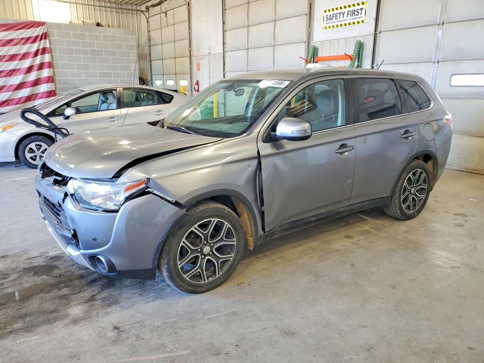 2015 Mitsubishi Outlander მანქანა იყიდება აუქციონზე, vin: JA4JZ4AX7FZ000475, აუქციონის ნომერი: 47371596