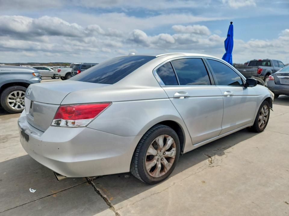 2009 Honda Accord მანქანა იყიდება აუქციონზე, vin: JHMCP26889C017379, აუქციონის ნომერი: 41756396