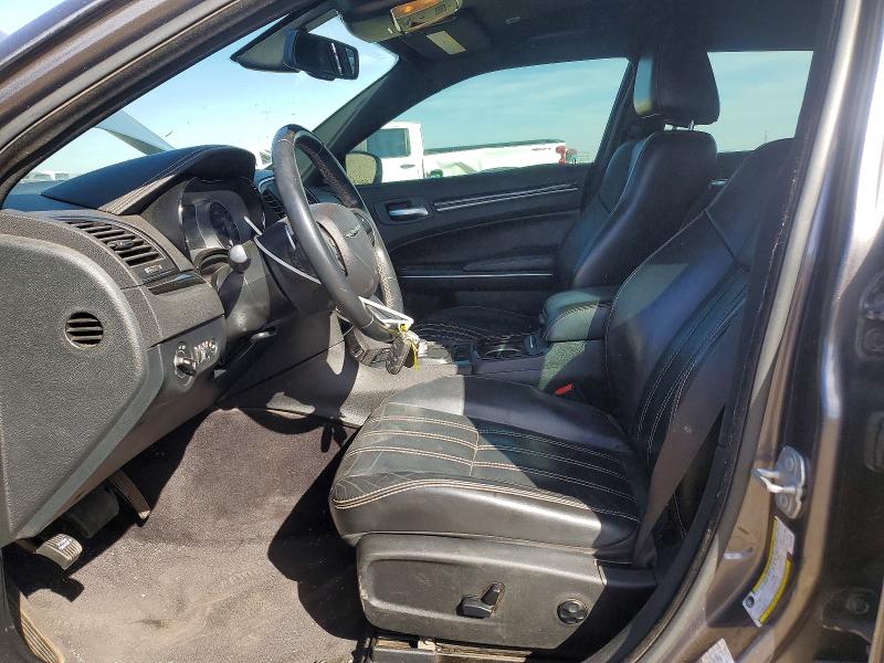 Продаж на аукціоні авто 2018 Chrysler 300, vin: 2C3CCABG5JH214200, номер лоту: 45924266