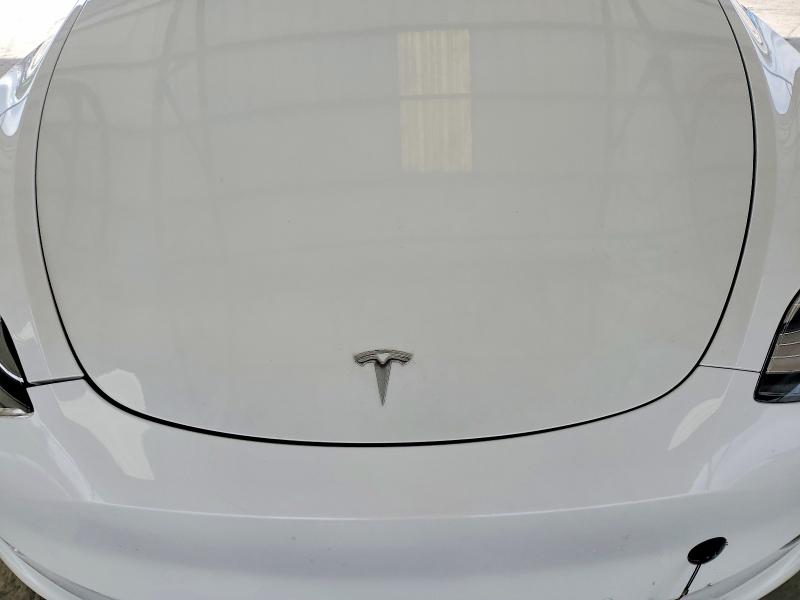 79222375 :رقم المزاد ، 5YJYGDEE9MF130554 vin ، 2021 Tesla Model Y مزاد بيع