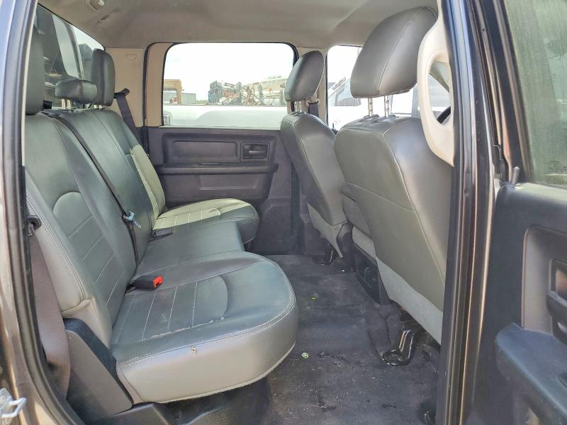 46903386 :رقم المزاد ، 3C7WRTCL5HG692290 vin ، 2017 Ram 3500 مزاد بيع