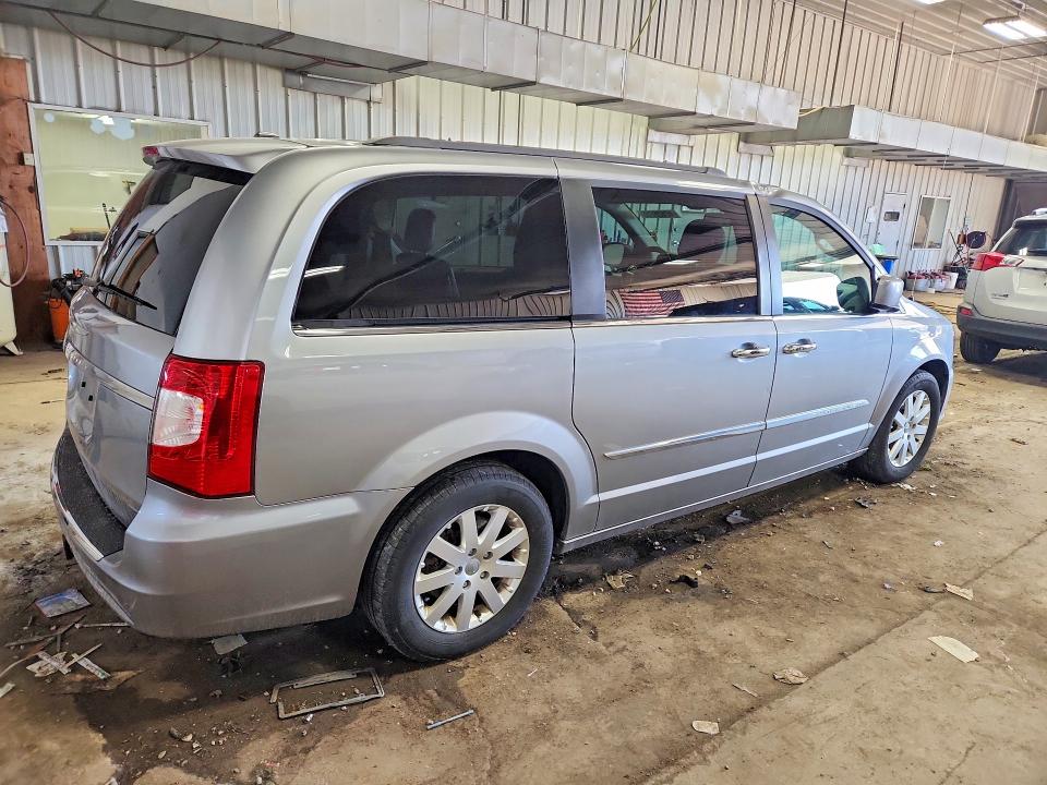 47826656 :رقم المزاد ، 2C4RC1BG6GR148880 vin ، 2016 Chrysler Town & Country مزاد بيع