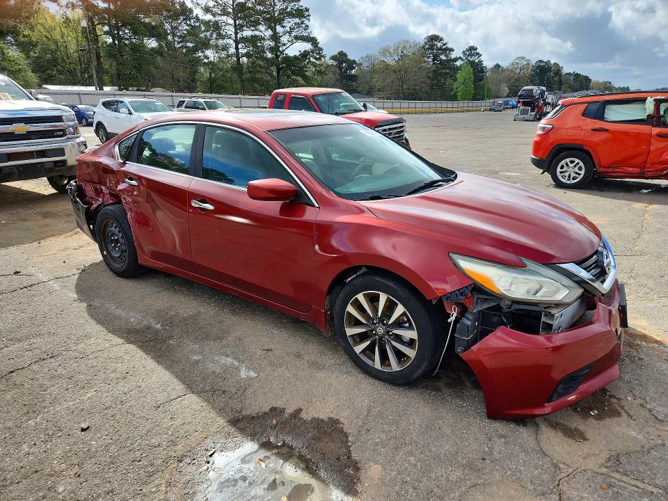 2016 Nissan Altima მანქანა იყიდება აუქციონზე, vin: 1N4AL3AP7GC165664, აუქციონის ნომერი: 45626766