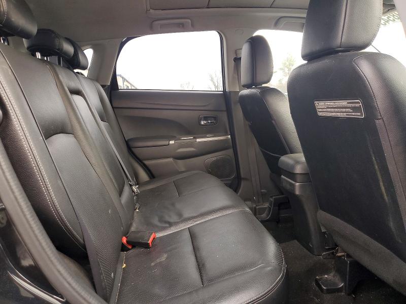 Продаж на аукціоні авто 2018 Mitsubishi Outlander Sport, vin: JA4AR4AW2JZ026286, номер лоту: 79854345