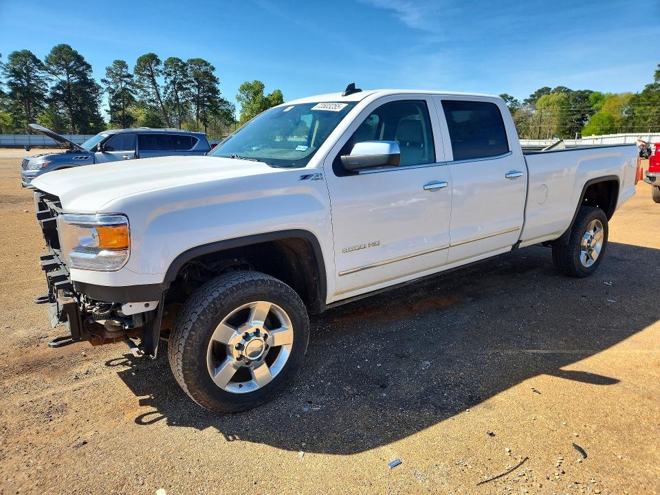 73503255 :رقم المزاد ، 1GT12TEG9GF100563 vin ، 2016 Gmc Sierra مزاد بيع