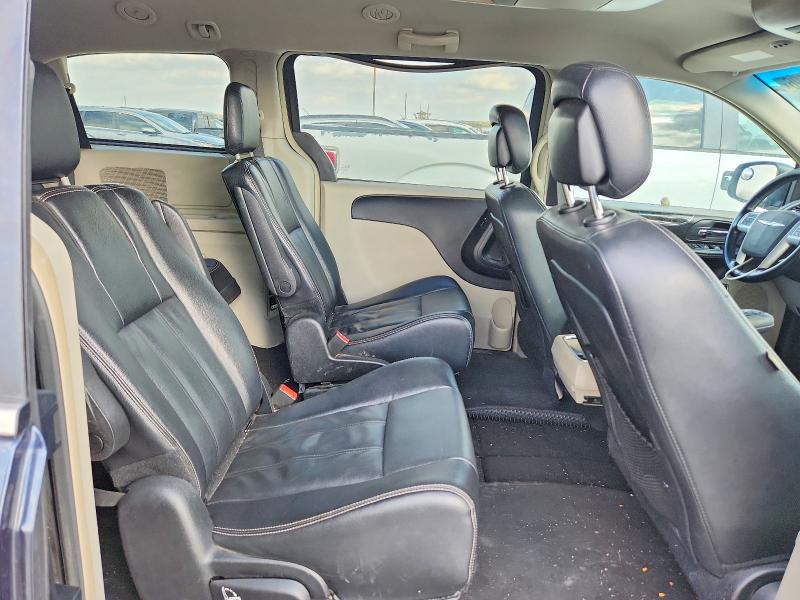 41604696 :رقم المزاد ، 2C4RC1BG5ER448066 vin ، 2014 Chrysler Town & Country مزاد بيع