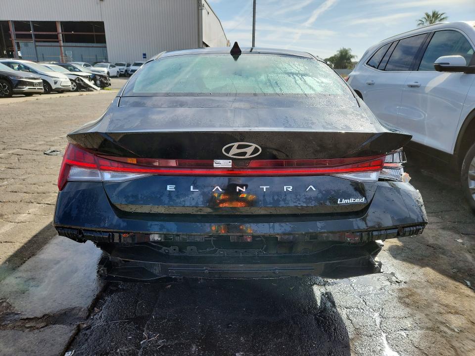 2025 Hyundai Elantra მანქანა იყიდება აუქციონზე, vin: KMHLP4DG9SU975031, აუქციონის ნომერი: 47443836