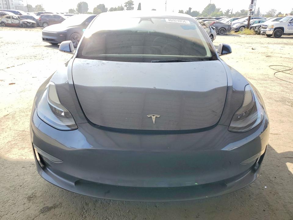Продажа на аукционе авто 2022 Tesla Model 3, vin: 5YJ3E1EB9NF172406, номер лота: 46924856