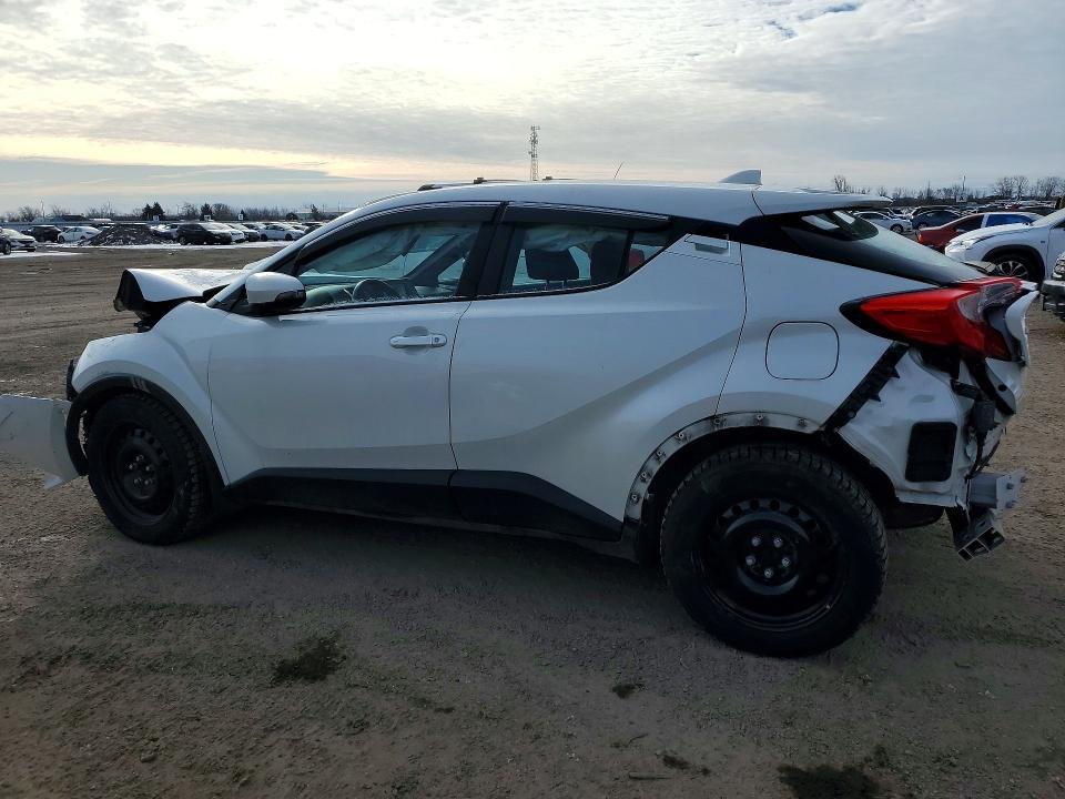 2018 Toyota C-hr მანქანა იყიდება აუქციონზე, vin: NMTKHMBX9JR036138, აუქციონის ნომერი: 41748286