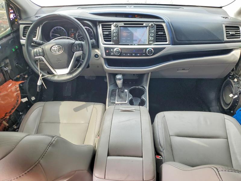 Продажа на аукционе авто 2016 Toyota Highlander, vin: 5TDJKRFH8GS266440, номер лота: 79493795