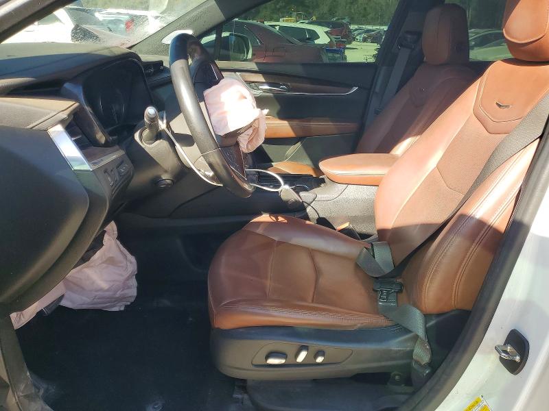 41761016 :رقم المزاد ، 1GYKNGRSXLZ144429 vin ، 2020 Cadillac Xt5 مزاد بيع