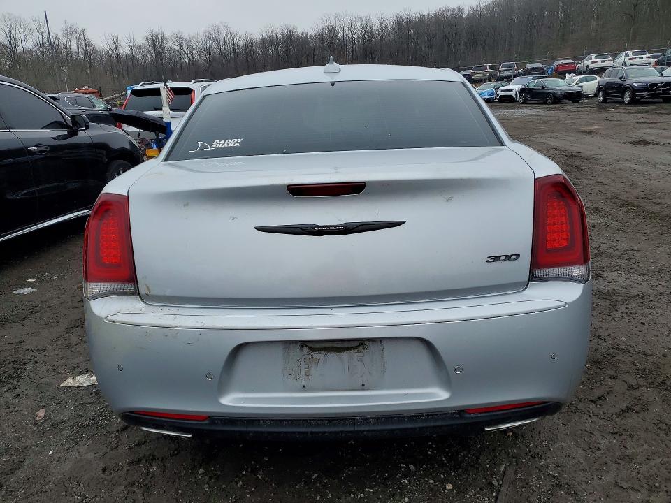 2022 Chrysler 300 მანქანა იყიდება აუქციონზე, vin: 2C3CCADGXNH203857, აუქციონის ნომერი: 79918115