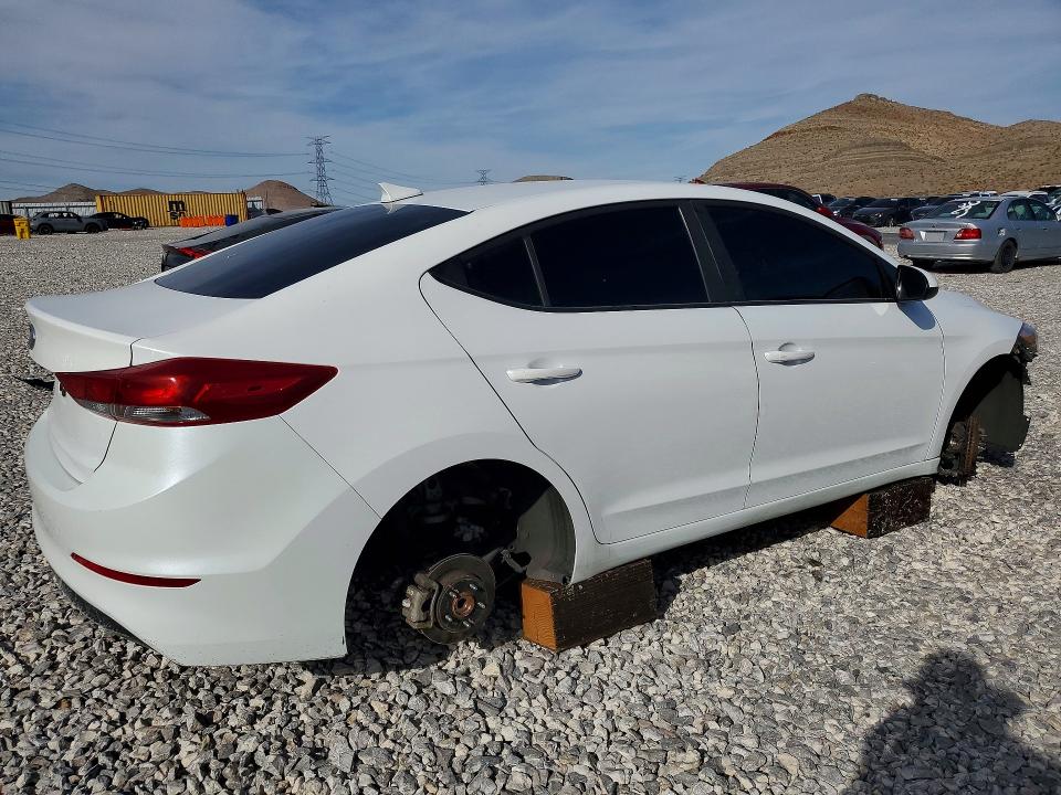 Продаж на аукціоні авто 2018 Hyundai Elantra, vin: 5NPD84LF9JH327227, номер лоту: 47126846