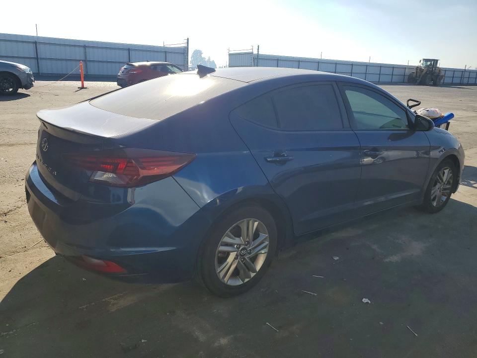 46297416 :رقم المزاد ، 5NPD84LFXKH435440 vin ، 2019 Hyundai Elantra مزاد بيع