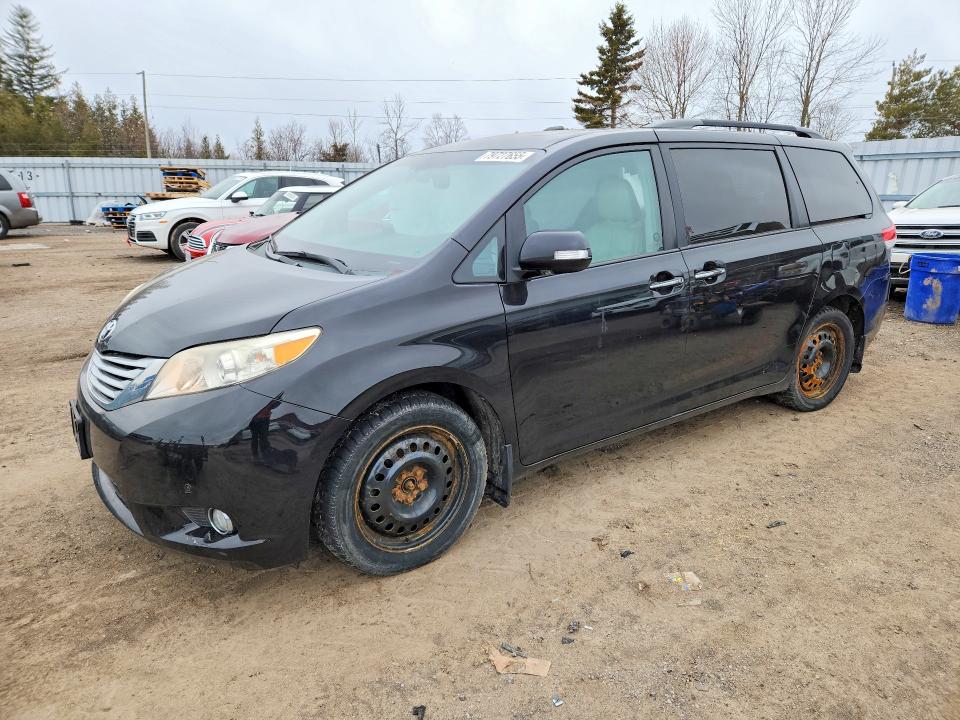 79727655 :رقم المزاد ، 5TDDK3DCXES072118 vin ، 2014 Toyota Sienna مزاد بيع