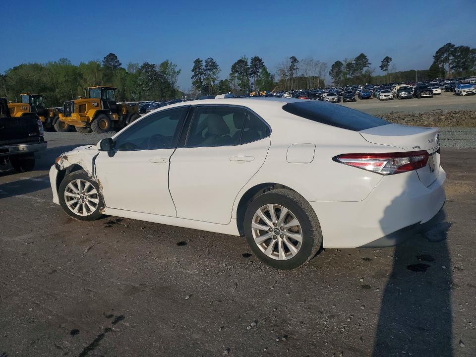 Продажа на аукционе авто 2018 Toyota Camry, vin: 4T1B11HKXJU092466, номер лота: 48058326