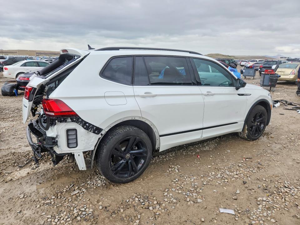 Продажа на аукционе авто 2024 Volkswagen Tiguan, vin: 3VV8B7AX7RM230034, номер лота: 79946505