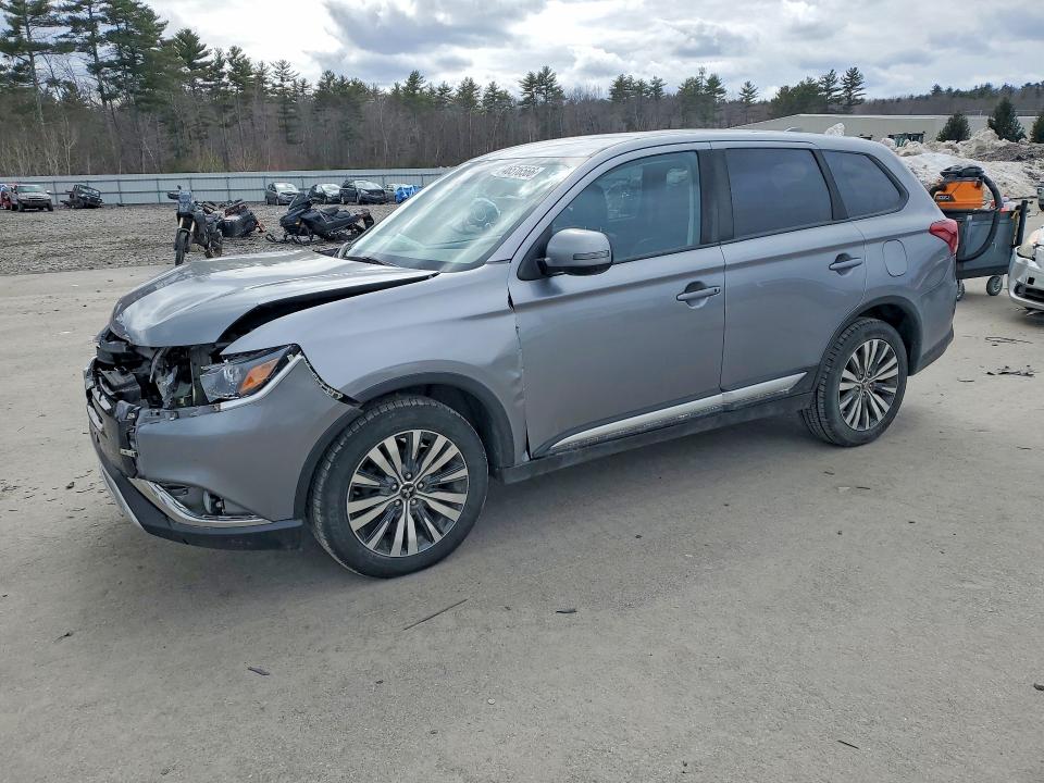 46516566 :رقم المزاد ، JA4AZ3A35LZ006097 vin ، 2020 Mitsubishi Outlander مزاد بيع