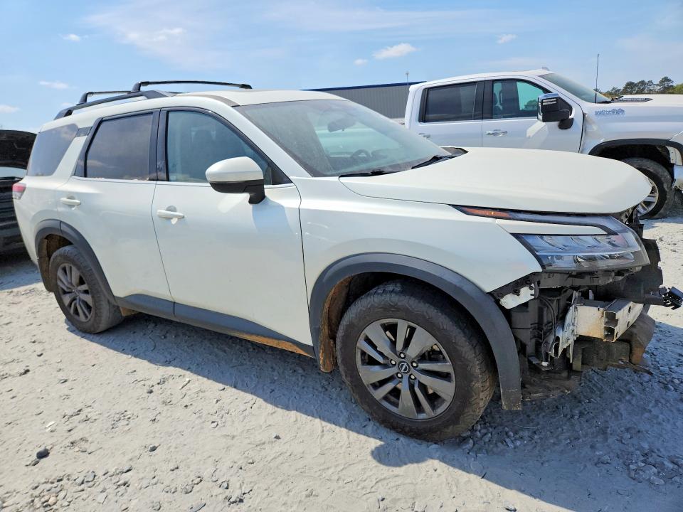 46722126 :رقم المزاد ، 5N1DR3BD8NC258177 vin ، 2022 Nissan Pathfinder مزاد بيع