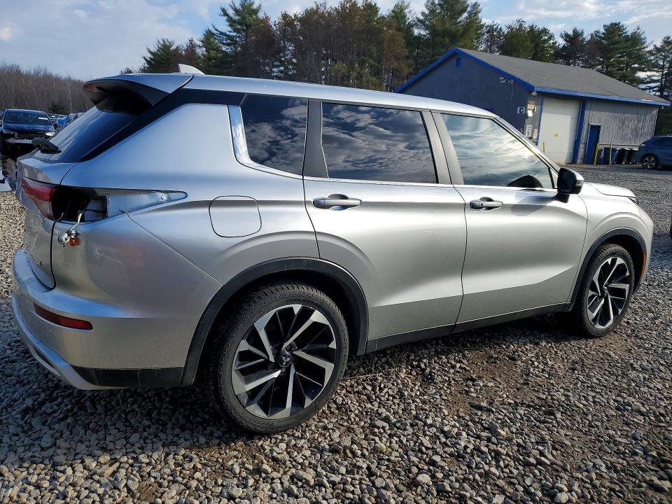 Продаж на аукціоні авто 2022 Mitsubishi Outlander, vin: JA4J4UA85NZ021489, номер лоту: 45456436